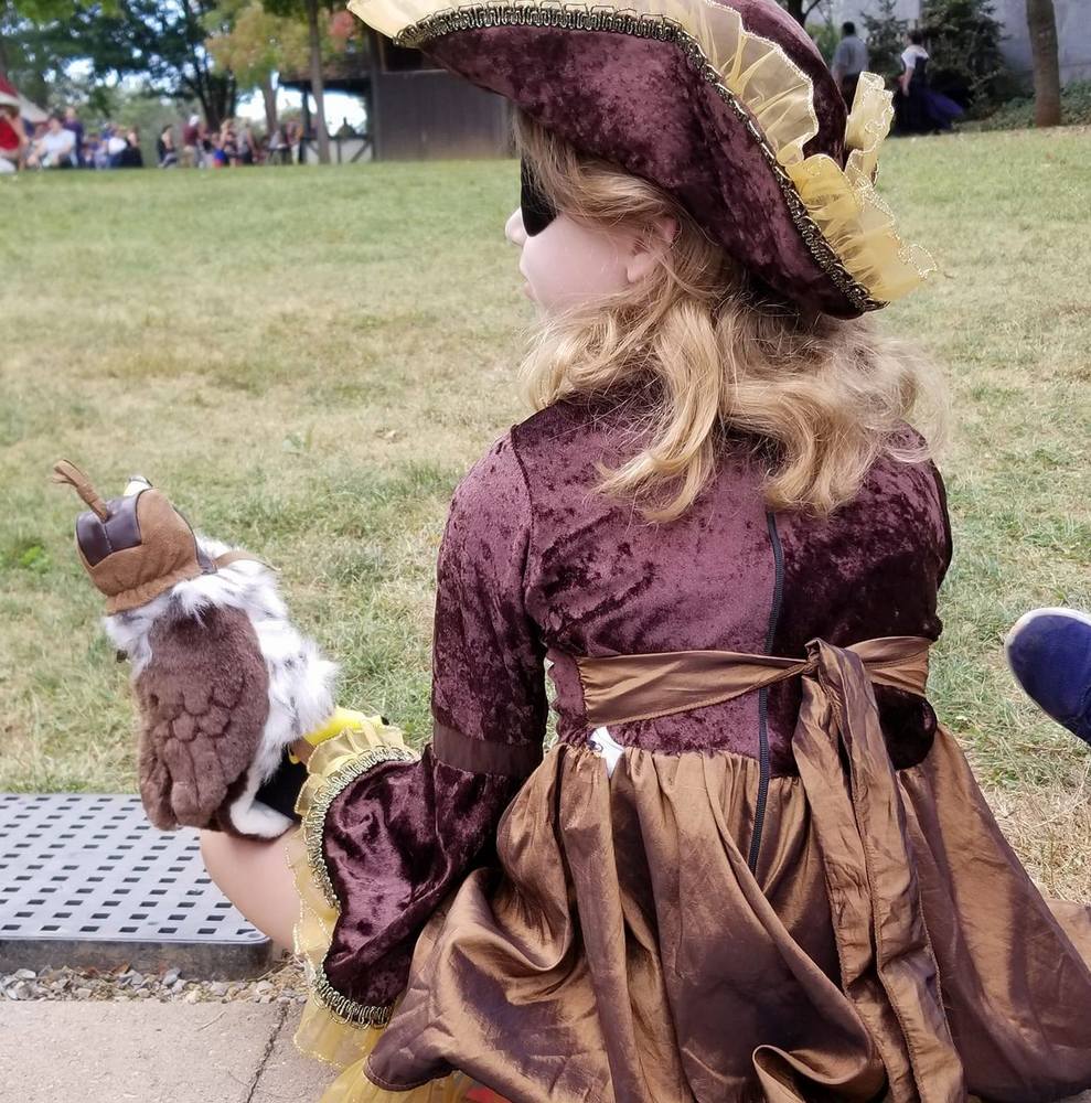 Meet your Posher, Marcia